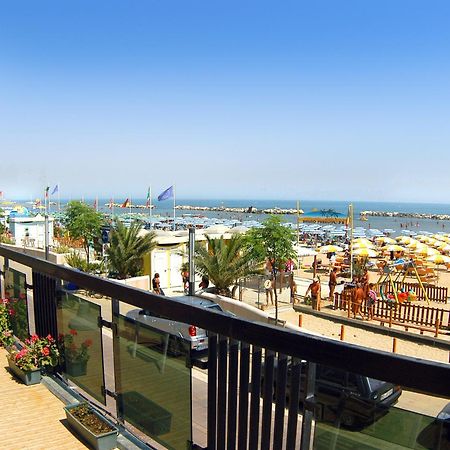 Hotel Continental Bellaria-Igea Marina Eksteriør bilde
