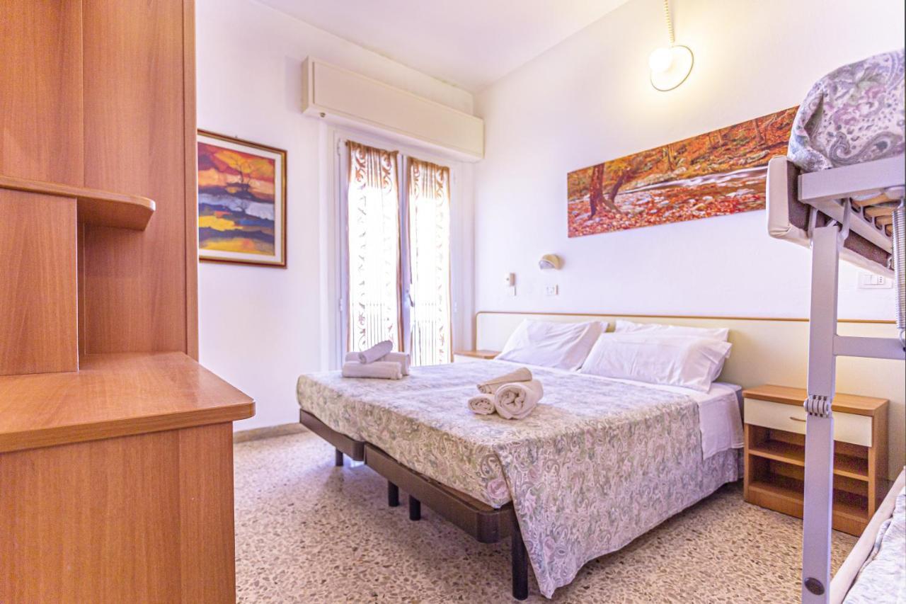 Hotel Continental Bellaria-Igea Marina Eksteriør bilde