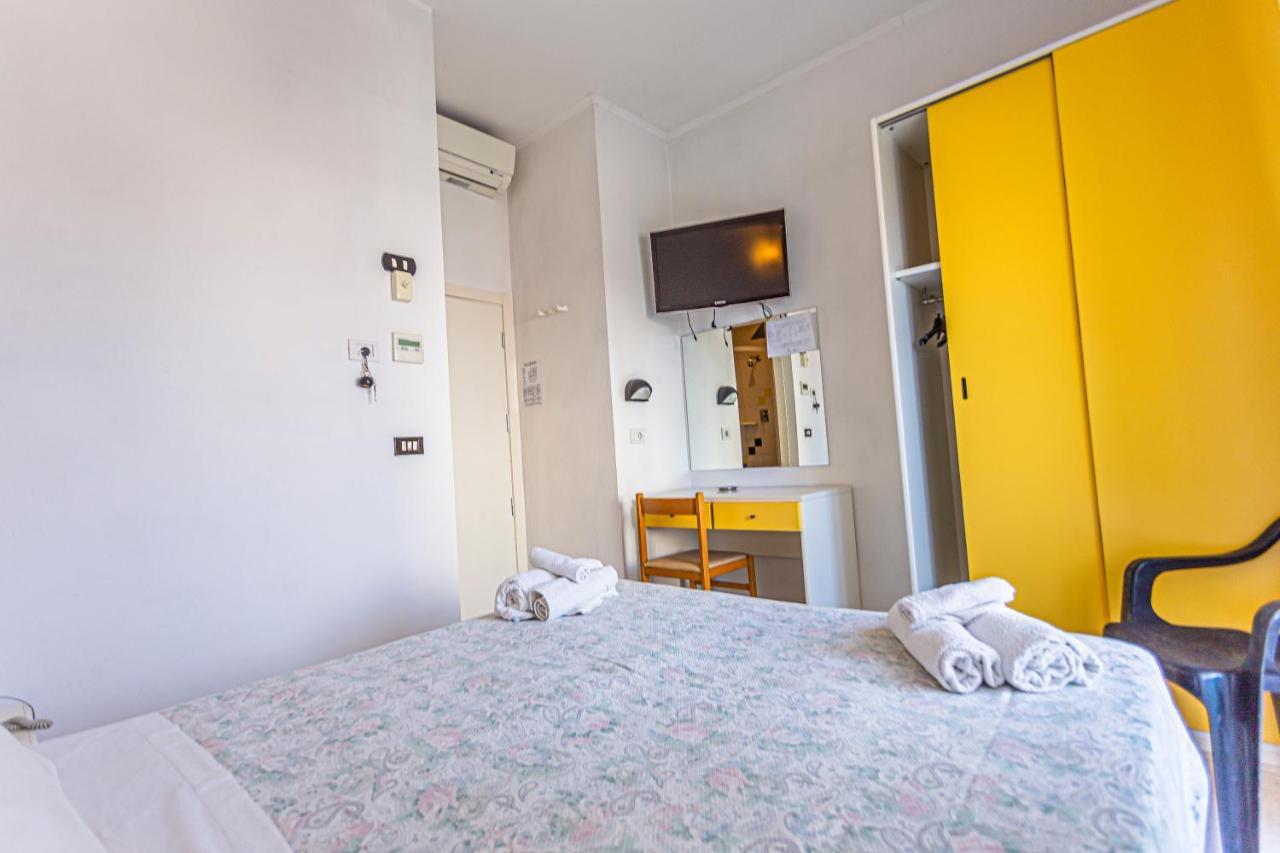 Hotel Continental Bellaria-Igea Marina Eksteriør bilde